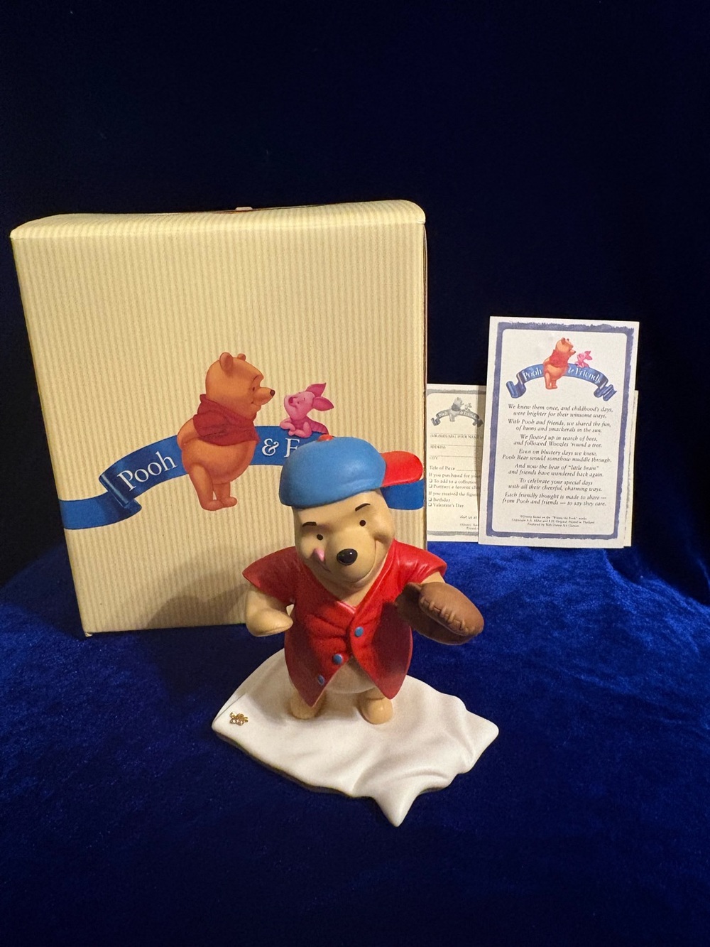🔥Pooh & Friends Collectible Figurine "Glad You’re On My Team"  figurine, NIB